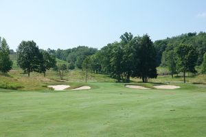 Olde Stonewall 3rd Approach